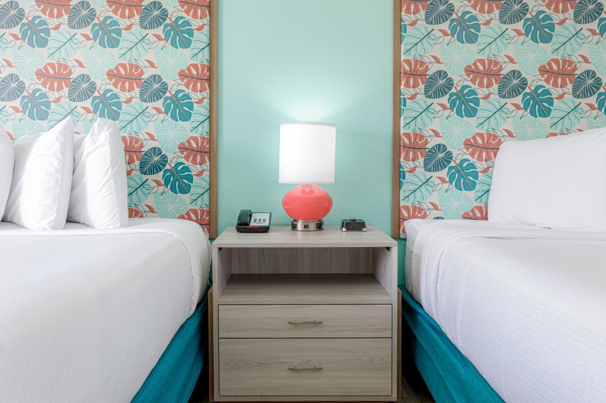 Standard Queen Room with Two Queen Beds,1646345695:JPEG